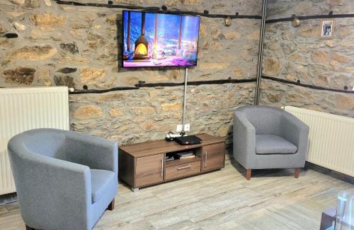 Perasma Casa | Stone Villa "To Petrino"