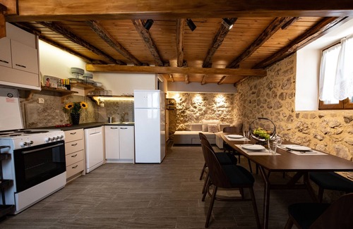 Kalamitsi Casa | Stoned Traditional House a solo 3 km de playas increíbles