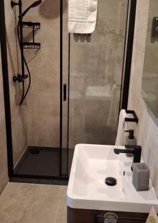 Clarinbridge Hotel | Stoneywood Haven, Galway