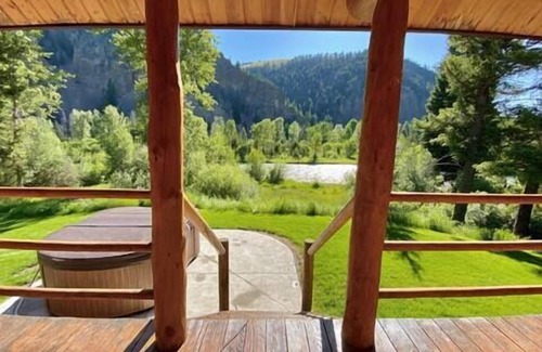 Philipsburg Cabina | Stony Creek Lodge - Fish, Hot Tub, Hike