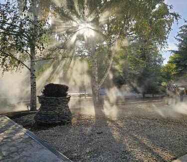 Tirgu Neamt Hotel | Străjerii Cetății