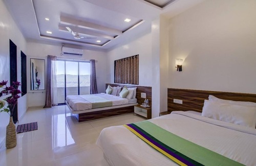 Medha Hotel | Straw Bella Inn Villa