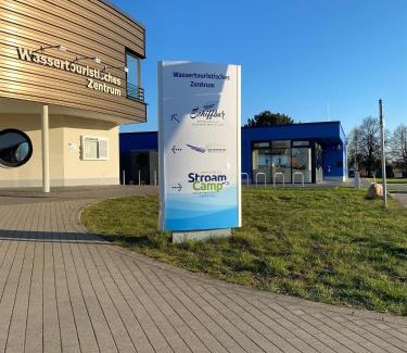 Schwedt/Oder Apartamento | StroamCamp Schwedt