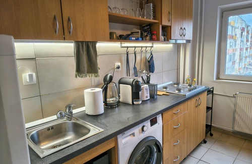 Timisoara Apartamento | Student Grey Apartment w/Full ammenities. Spacious 2 room Balcony