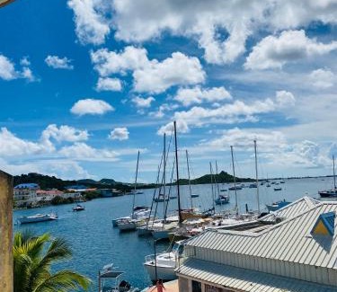Marigot Apartamento | Studi0 coco0n, vue sur la marina