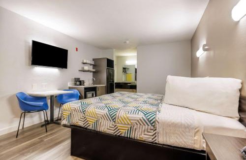 Fort Worth Hotel | Studio 6 Fort Worth, TX - Stockyards East