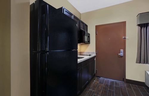 Odessa Hotel | Studio 6 Odessa, TX