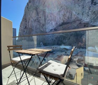 Gibraltar Apartamento | Studio Apartment at the Hub - VIP Package