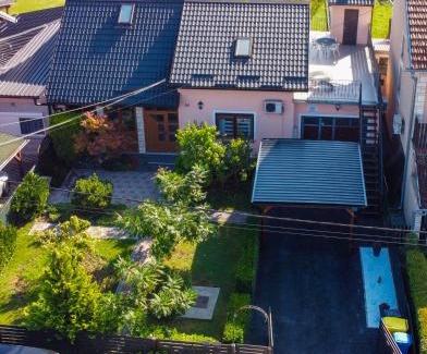 Sisak Apartamento | Studio apartment OAZA