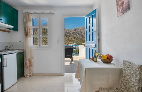 Diafani Apartamento | Estudio 'Triple No 2' con vistas al mar, Wi-Fi y aire acondicionado