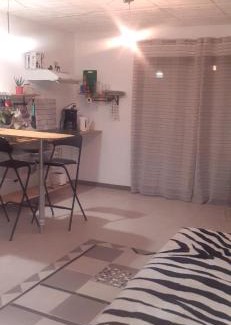 Bourg-Saint-Bernard Apartamento | Studio Bonne Nuit