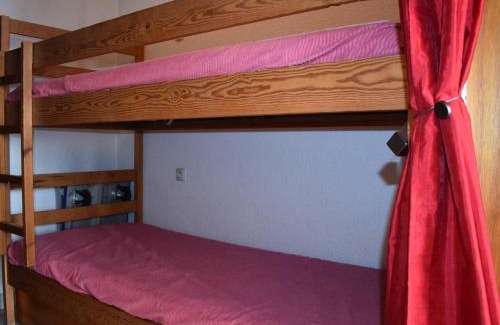 Font-Romeu-Odeillo-Via Apartamento | Studio Cabine Centre-Ville avec Box Voiture et WiFi - FR-1-580-86