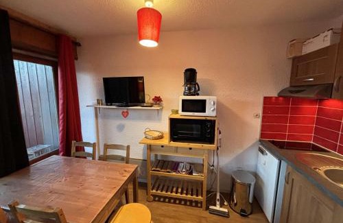 Auris Apartamento | Studio cabine au pied des pistes, 3 couchages, parking - FR-1-297-326