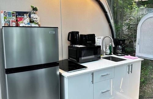 Parry Sound Apartamento | Studio Capsule House in Parry Sound #31