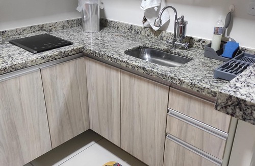 Araraquara Apartamento | Studio Central em Araraquara Para até 3 Adultos - Espaço Beatles