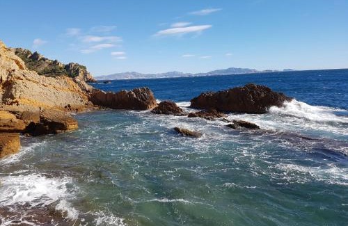 Ensues-la-Redonne Apartamento | Studio Ensuès la Redonne à 1200 mètres de la mer