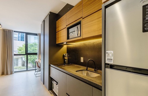 Centro Apartamento | Studio in Cond. w/ Pool in Floripa Ogd0401