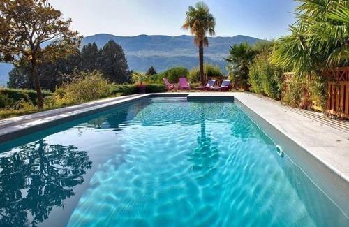 Brison-Saint-Innocent Apartamento | Estudio-Baño con bañera-Le Grand Lac