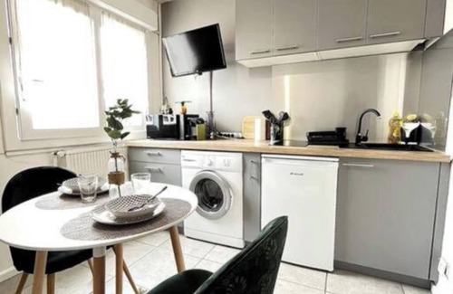 Romans-sur-Isere Apartamento | Studio Lumière du Centre - Parking - Romans