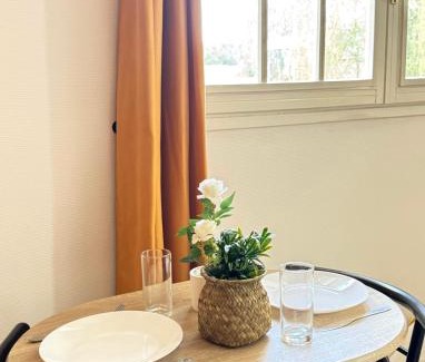 Meaux Apartamento | Studio Platanes 1 - Proche Disneyland - Parking gratuit - Meaux