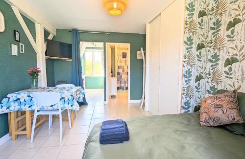 Saint-Germain-les-Belles Apartamento | Studio Silhem