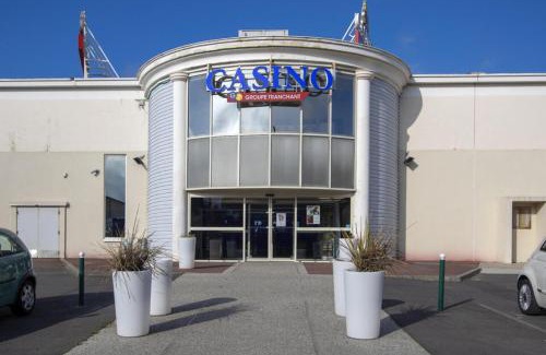 Luc-sur-Mer Apartamento | Studio Vue Mer à Luc-sur-Mer