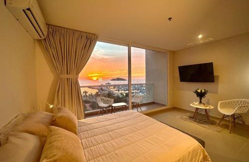 Historic Center Apartamento | Studio with Marina View