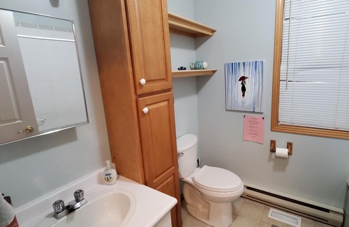 Port McNicoll Casa | Stunning 2 Bdrm Waterfront Cottage with Amazing Sunsets!