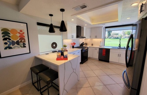 Palm Desert Casa | Stunning 2BD/3BA. Private hot tub. 36 pools. BBQ