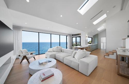 Maroubra Apartamento | Stunning 4BR Waterfront House with pool in Sth Coogee