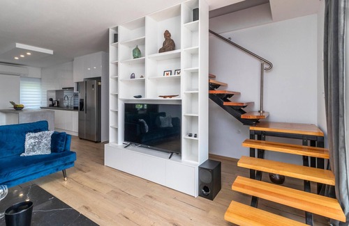 Mihotici Apartamento | Impresionante apartamento en Pobri