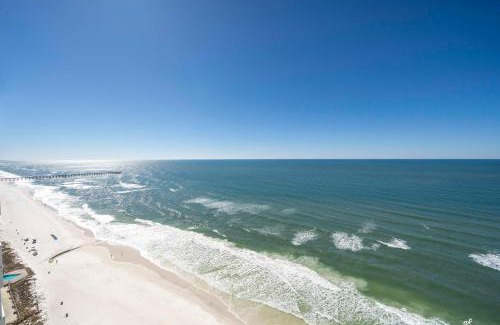 Panama City Beach Apartamento | Stunning Beach front condo
