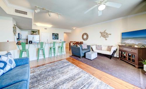 Panama City Beach Apartamento | Stunning Beach front condo