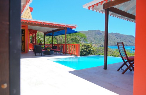 Richmond Villa | Impresionante, frente a la playa, vistas al atardecer, Flamingo 3 Bedroom Villa