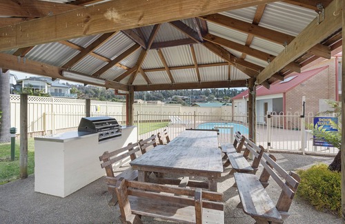 Tathra Casa | Stunning Coastal Retreat - Walking distance to Beach and Cafes.