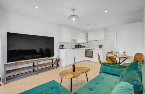 Whitechapel Apartamento | STUNNING Garden House Prime Location W Private Parking