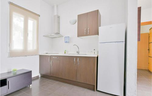 El Coronil Casa | Stunning Home In El Coronil With Wifi