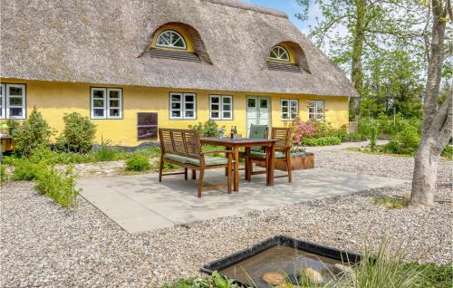 Fynshav Casa | Stunning Home In Haderslev With Kitchen