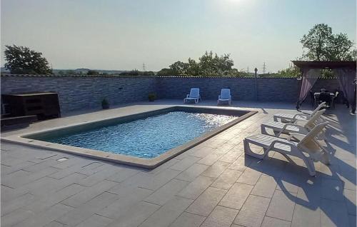 Valdebek Casa | Stunning Home In Pula