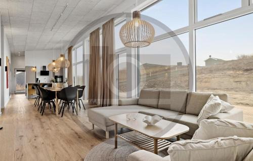 Lihme Casa | Stunning Home In Spøttrup With Sauna