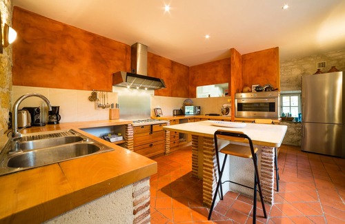 Saint-Julien-de-Lampon Casa | Impresionante mansión con piscina privada climatizada y cancha de tenis en el río Dordoña
