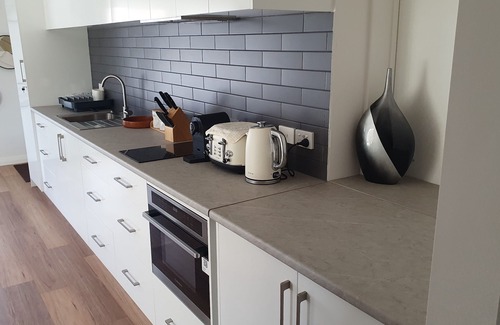 Glenelg North Apartamento | Stunning New Studio in Glenelg North – Your Perfect Getaway!