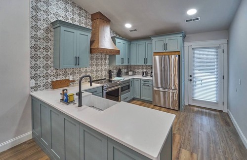 Pigeon Forge Villa | Stunning, Newly Renovated Villa! Close to Strip #2