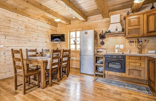 Vrelo Korenicko Casa | Maravillosa casa de vacaciones privada para 4 personas con A/C, WIFI y TV