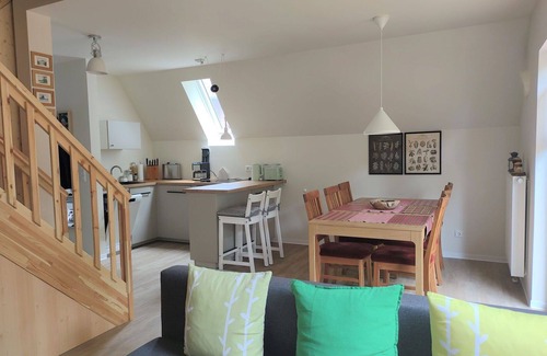 Bad Arolsen Casa | Preciosa casa de vacaciones privada para 6 personas con WIFI, TV y terraza