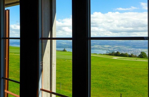 Bullet Casa | Estupenda casa de vacaciones privada con WIFI, mascotas permitida y vista panorámica