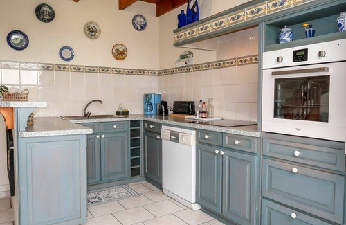 Primelin Casa | Preciosa casa de vacaciones privada para 2 personas con TV y terraza