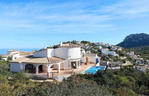 Rafol de Almunia Villa | Preciosa casa de vacaciones privada para 7 personas con A/C, WIFI, piscina privada, TV y terraza