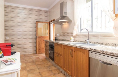 Rute Casa | Preciosa casa de vacaciones privada con WIFI, A/C, piscina privada, TV, patio y mascotas permitida