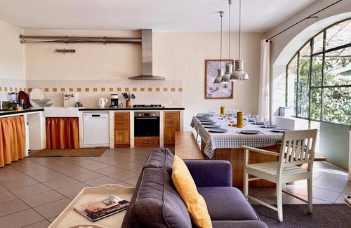 Cairanne Villa | Impresionante Provenza casa/villa, Piscina 18X5, aire acond, cerca de Luberon